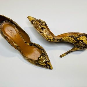 Taylor Thomas Women’s Brigitte Vegan Leather Golden Stiletto Heels Size 9